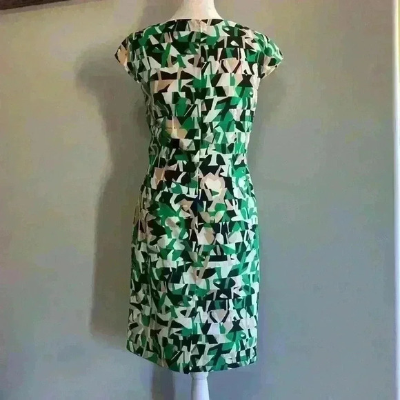Ann Taylor Geometric Green Dress EUC Size 2 - Picture 4 of 11
